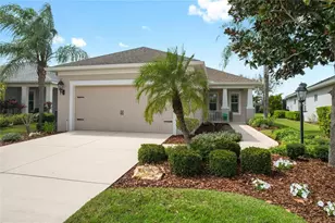 12187 Longview Lake Cir, Bradenton, FL 34211 - Photo 2