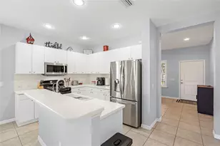 12187 Longview Lake Cir, Bradenton, FL 34211 - Photo 24