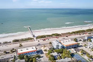 903 Gulf Dr S, Bradenton Beach, FL 34217 - Photo 4