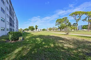 4240 Ironwood Circle, Bradenton, FL 34209 - Photo 32