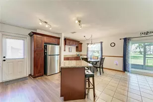 3311 Fuller St, Sarasota, FL 34231 - Photo 6