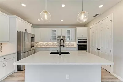 3519 74th Avenue Circle E, Sarasota, FL 34243 - Photo 24