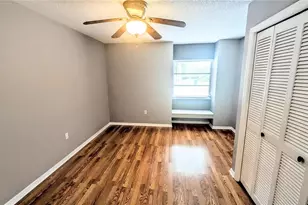 7805 Pine Trace Dr, Sarasota, FL 34243 - Photo 22