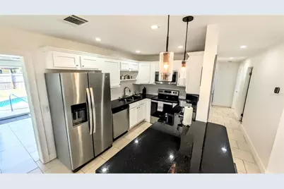 4515 Spahn Street, Sarasota, FL 34232 - Photo 8