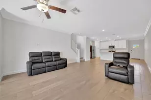 17436 Holly Wl Ave, Wimauma, FL 33598 - Photo 18