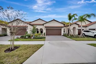 17436 Holly Wl Ave, Wimauma, FL 33598 - Photo 2