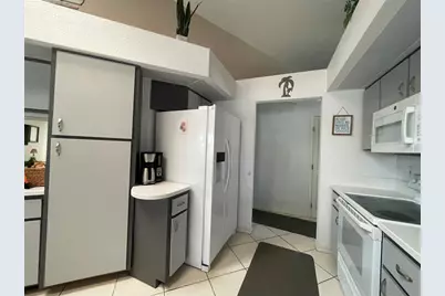 18417 Hottelet Circle, Port Charlotte, FL 33948 - Photo 14