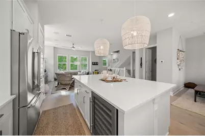 459 Wingfield Drive, Sarasota, FL 34237 - Photo 18