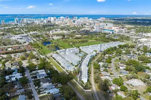 459 Wingfield Dr, Sarasota, FL 34237 - Photo 1