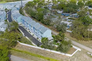 459 Wingfield Dr, Sarasota, FL 34237 - Photo 90