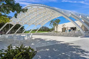 459 Wingfield Dr, Sarasota, FL 34237 - Photo 46