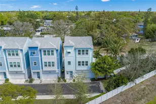 459 Wingfield Dr, Sarasota, FL 34237 - Photo 4