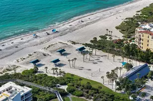 2410 Harbourside Dr, Longboat Key, FL 34228 - Photo 52