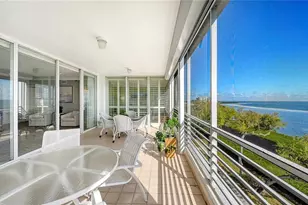 2410 Harbourside Dr, Longboat Key, FL 34228 - Photo 14