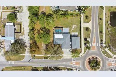 5251 Ashton Road, Sarasota, FL 34233 - Photo 40