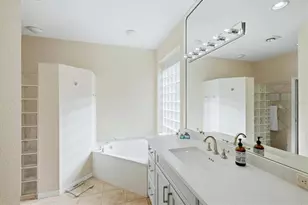 7304 St Georges Way, University Park, FL 34201 - Photo 22