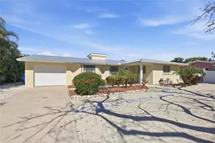 109 Tern Dr, Anna Maria, FL 34216 - Photo 2