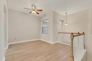 8411 Miramar Way, Lakewood Ranch, FL 34202 - Photo 10