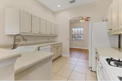 8411 Miramar Way #202, Lakewood Ranch, FL 34202 - Photo 14