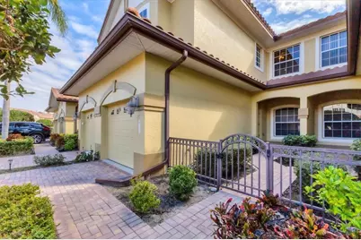 8411 Miramar Way #202, Lakewood Ranch, FL 34202 - Photo 4