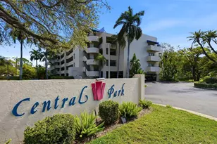 825 S Osprey Ave, Sarasota, FL 34236 - Photo 2