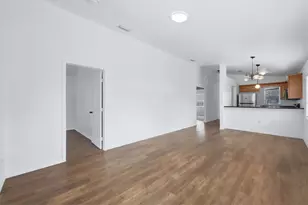 3502 19th St W, Bradenton, FL 34205 - Photo 8