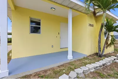 3502 19th Street W, Bradenton, FL 34205 - Photo 4