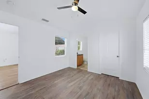 3502 19th St W, Bradenton, FL 34205 - Photo 14