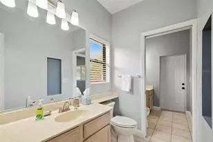 6110 9th Ave Cir NE, Bradenton, FL 34212 - Photo 2