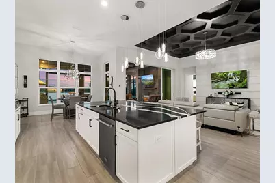 17238 Salerno Drive, Lakewood Ranch, FL 34202 - Photo 18