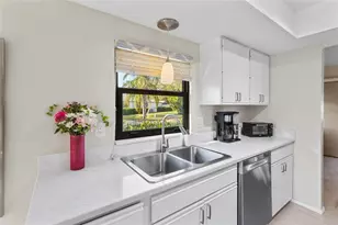 4611 Hidden View Pl, Sarasota, FL 34235 - Photo 26