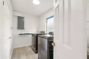 1778 23rd St, Sarasota, FL 34234 - Photo 22
