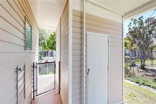 301 Brazil Ct, Bradenton, FL 34207 - Photo 14