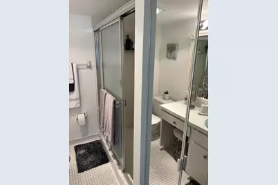 5689 Gardens Drive, Sarasota, FL 34243 - Photo 20