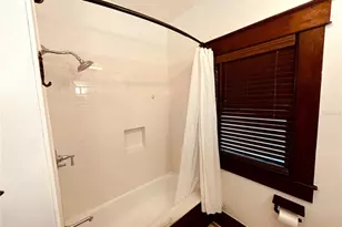 206 W Haya St, Tampa, FL 33603 - Photo 10