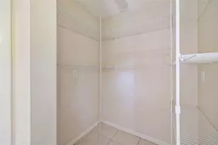 1097 Willis Ave, Sarasota, FL 34232 - Photo 22