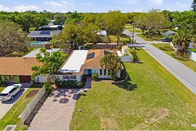 1097 Willis Avenue, Sarasota, FL 34232 - Photo 4
