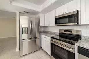 1097 Willis Ave, Sarasota, FL 34232 - Photo 14