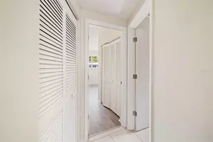1097 Willis Ave, Sarasota, FL 34232 - Photo 20