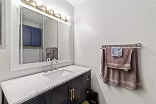 3703 31st St E, Bradenton, FL 34208 - Photo 14