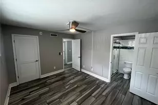 2566 Gary Cir, Dunedin, FL 34698 - Photo 16