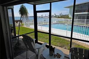 2566 Gary Cir, Dunedin, FL 34698 - Photo 36