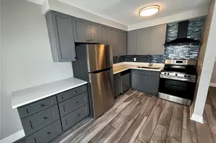 2566 Gary Cir, Dunedin, FL 34698 - Photo 4