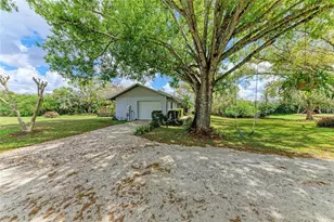 4609 44th Ave E, Bradenton, FL 34203 - Photo 32