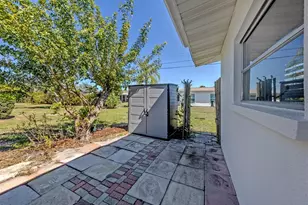 317 Hillview Rd, Venice, FL 34293 - Photo 32