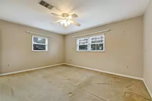 1303 Brantwood Dr, Valrico, FL 33594 - Photo 28