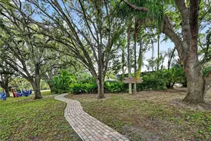 6888 Myakka Valley Trail, Sarasota, FL 34241 - Photo 58