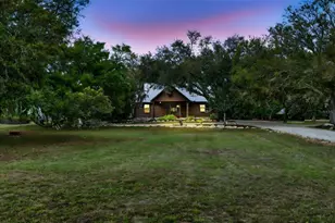 6888 Myakka Valley Trail, Sarasota, FL 34241 - Photo 2