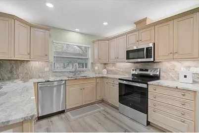 3761 Countryside Road, Sarasota, FL 34233 - Photo 8