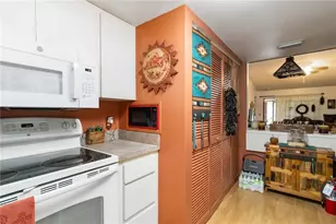 6521 Heritage Ln, Bradenton, FL 34209 - Photo 10